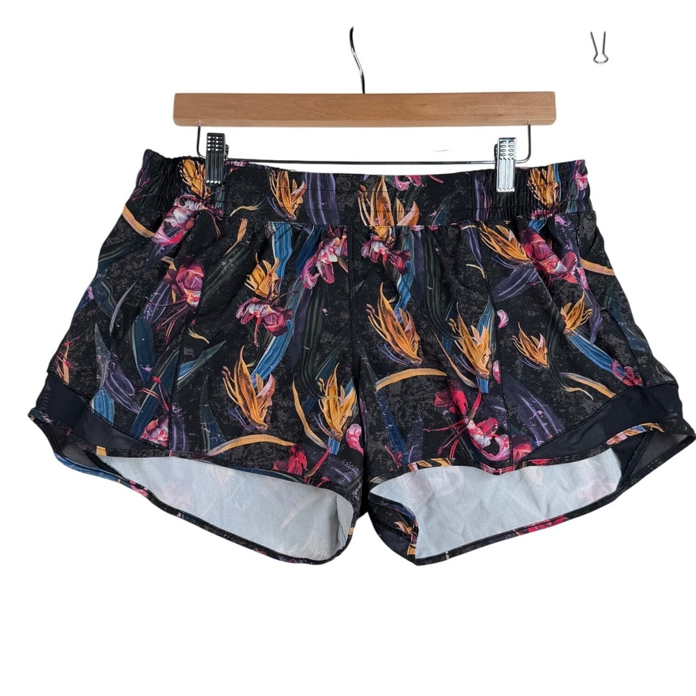 Lululemon Women's Hotty Hot Lined Shorts size 10 Black/Veiled Multicolor Floral